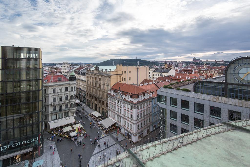 Merchants Crown Suites And Spa Praga Zewnętrze zdjęcie View of the city centre
